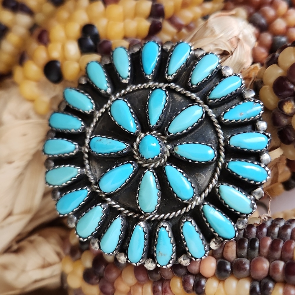 Stunning Vintage Native American Navajo Flower Cluster Turquoise Pin ๐๐ผ - Picture 10 of 10